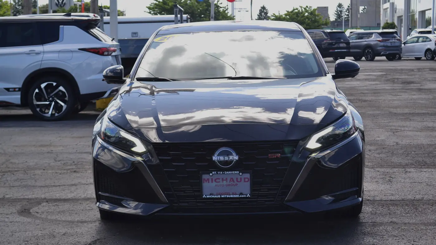 2024 Nissan Altima 2.0 SR