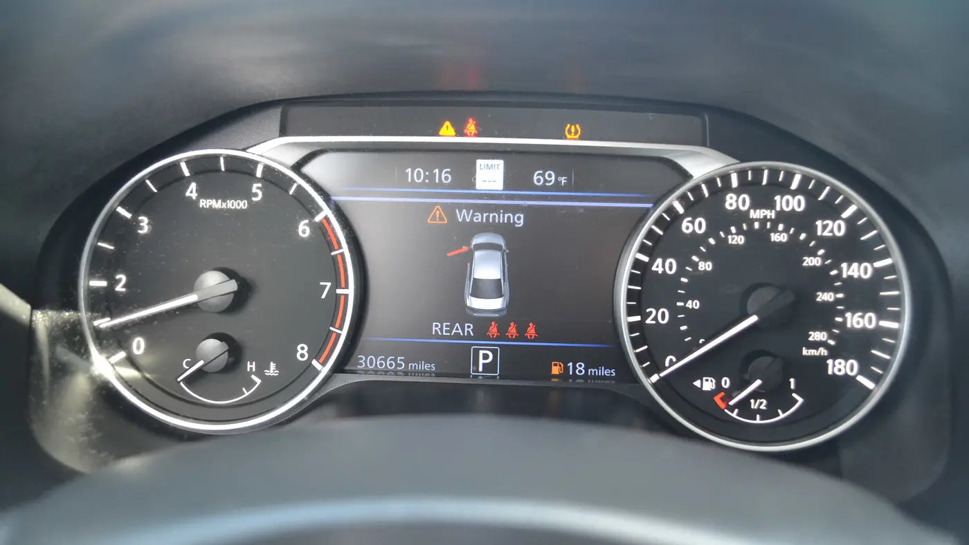 2024 Nissan Altima 2.0 SR