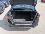 2022 Altima Thumbnail 19