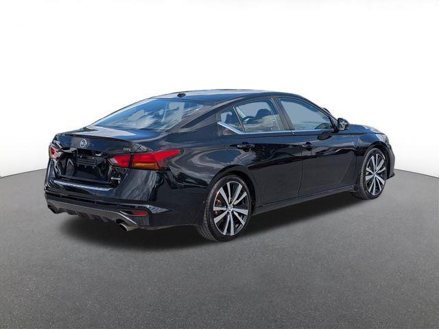 2022 Nissan Altima - $19,995