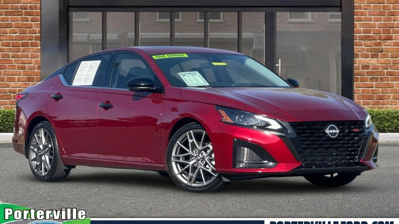 Preowned 2023 Nissan Altima 2.0 SR for Sale