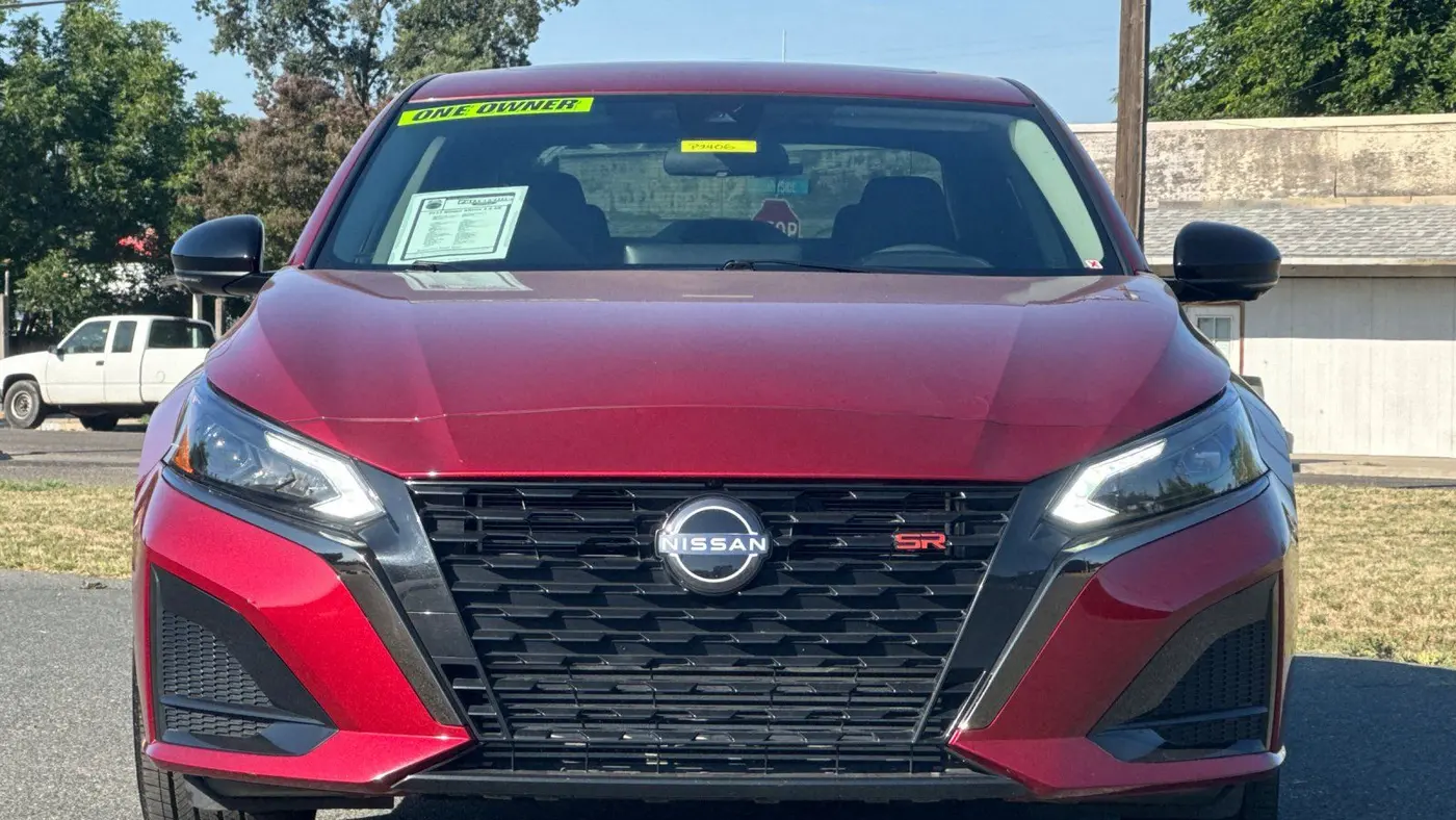 2023 Nissan Altima 2.0 SR