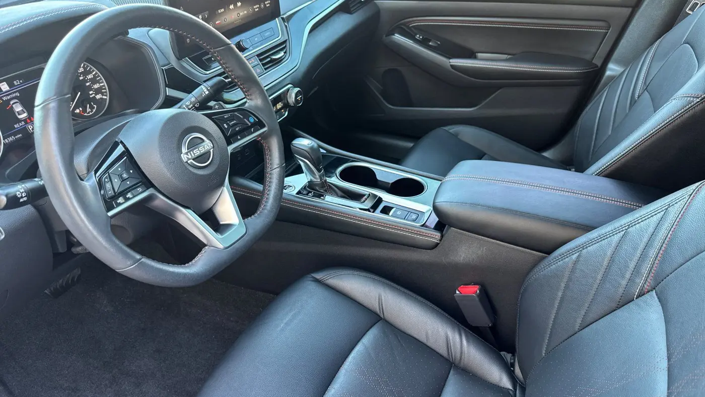 2023 Nissan Altima 2.0 SR