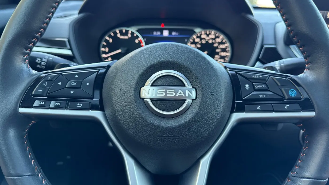 2023 Nissan Altima 2.0 SR