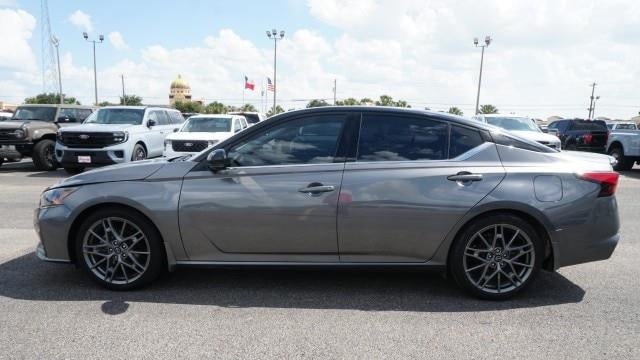 2023 Nissan Altima 2.0 SR