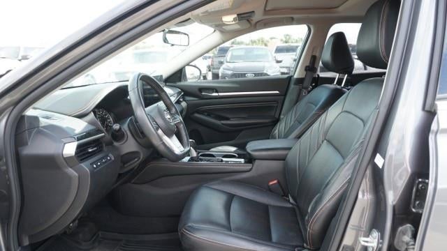 2023 Nissan Altima 2.0 SR
