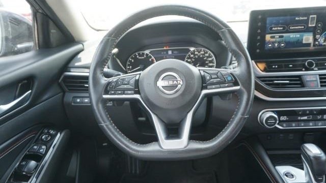 2023 Nissan Altima 2.0 SR