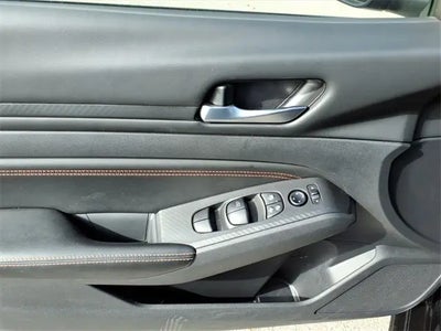 2022 Nissan Altima 2.0 SR 4DR Sedan