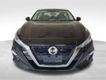 2022 Altima Thumbnail 2