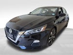 2022 Altima Thumbnail 3