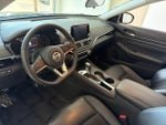 2022 Altima Thumbnail 16
