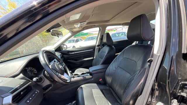 2023 Nissan Altima 2.0 SR