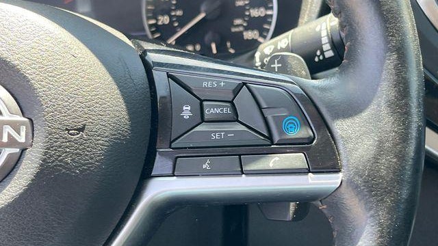 2023 Nissan Altima 2.0 SR
