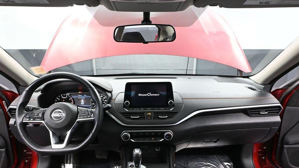 2019 Nissan Altima 2.0 SR