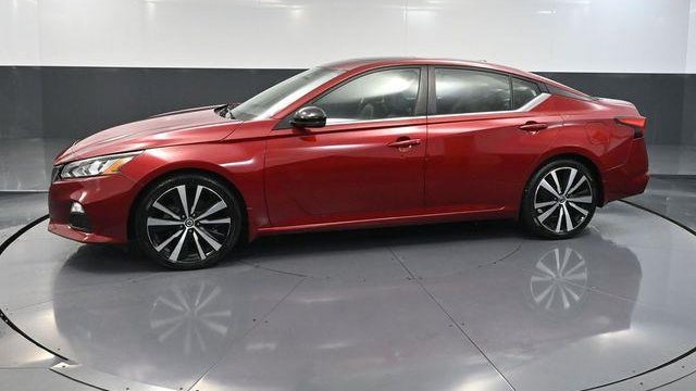 2019 Nissan Altima 2.0 SR