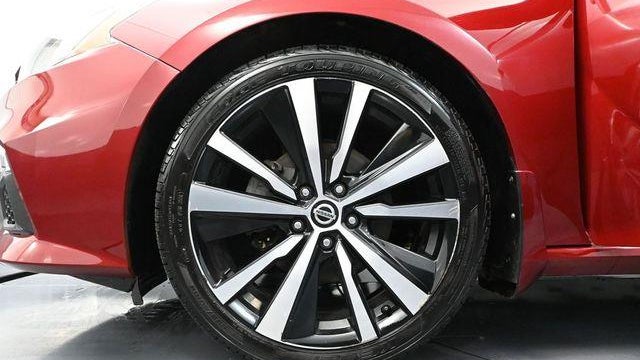 2019 Nissan Altima 2.0 SR
