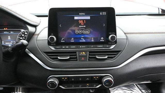 2019 Nissan Altima 2.0 SR