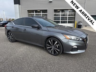 2022 Nissan Altima 2.0 SR 4DR Sedan