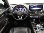 2023 Altima Thumbnail 36
