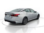 2023 Altima Thumbnail 4
