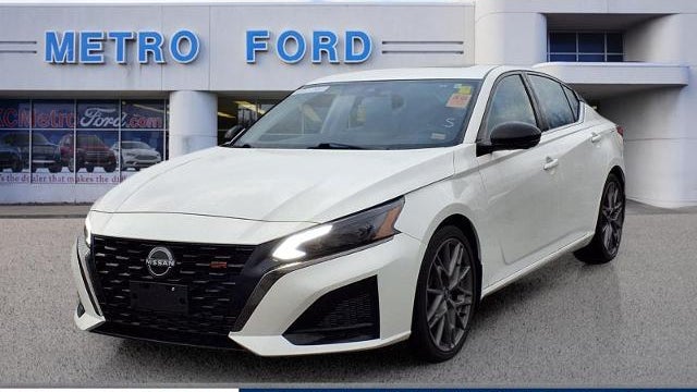2024 Nissan Altima 2.0 SR