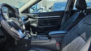 2023 Nissan Altima 2.0 SR