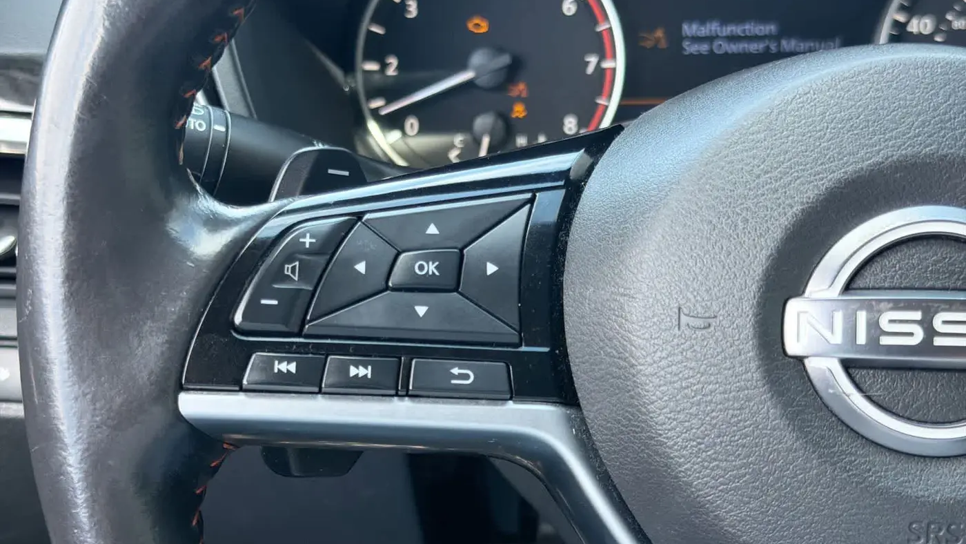 2023 Nissan Altima 2.0 SR