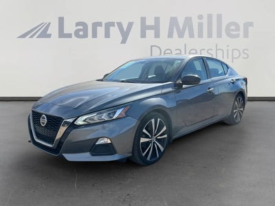Photo of a 2021 Nissan Altima 2.0 SR 4DR Sedan for sale