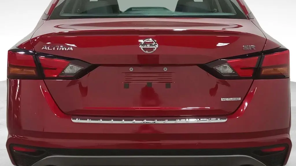 2022 Nissan Altima 2.0 SR