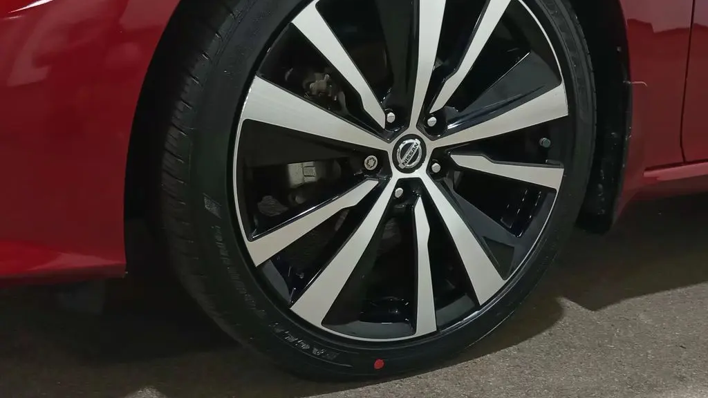 2022 Nissan Altima 2.0 SR