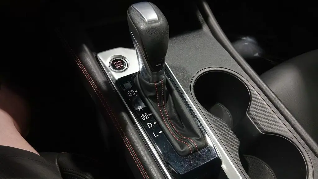 2022 Nissan Altima 2.0 SR