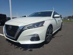 2020 Altima Thumbnail 2