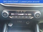 2020 Altima Thumbnail 30