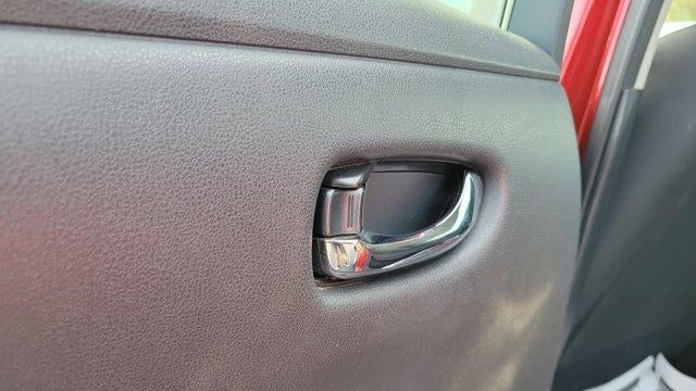 2013 Nissan LEAF S