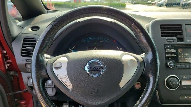 2013 Nissan LEAF S