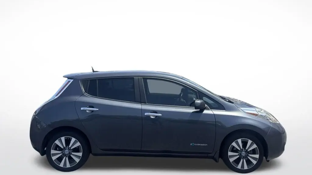 2013 Nissan LEAF S