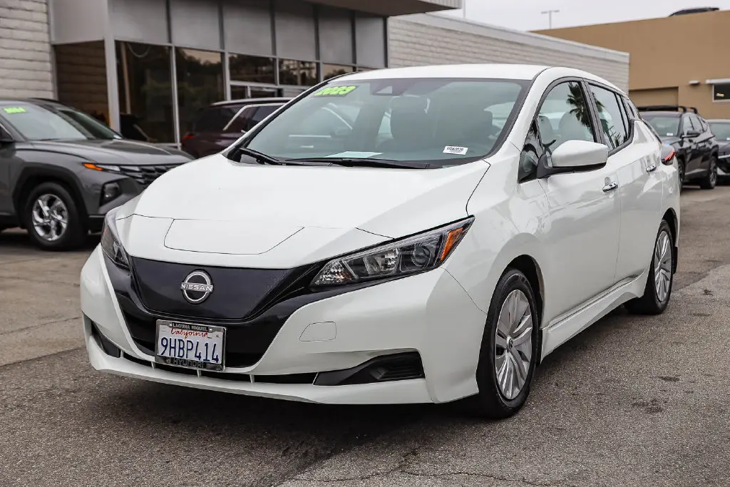 2023 Nissan LEAF - $14,698