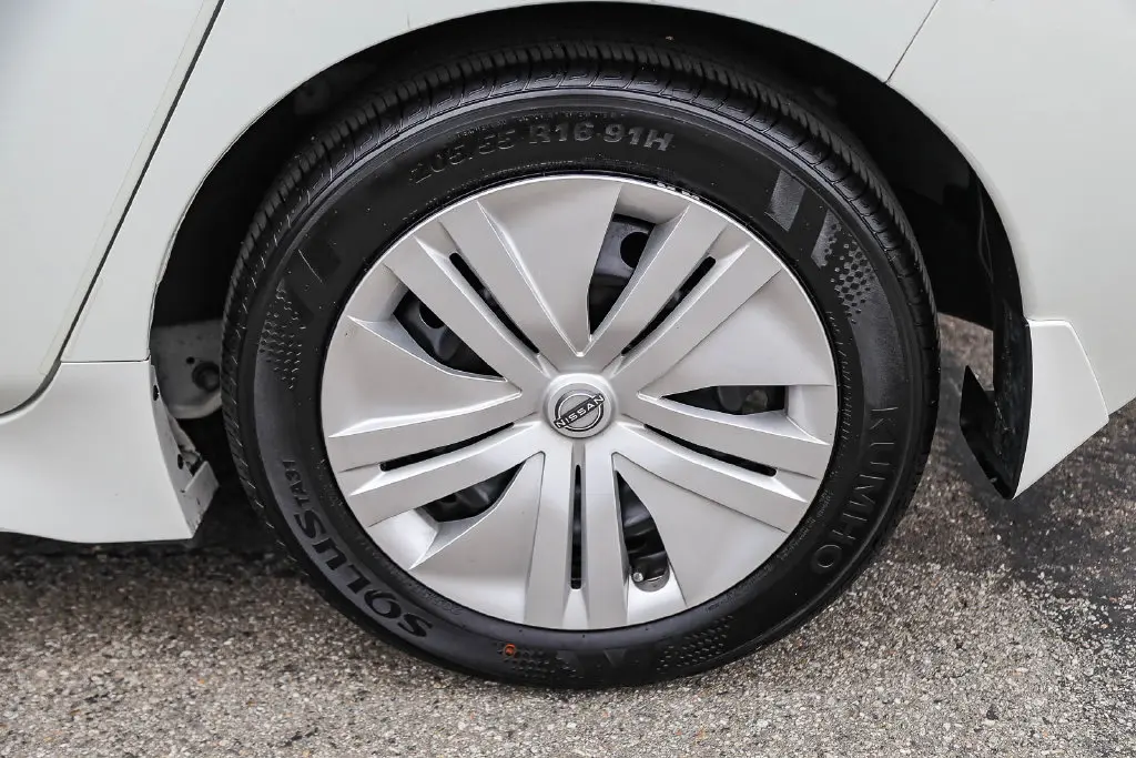 2023 Nissan LEAF - $14,698