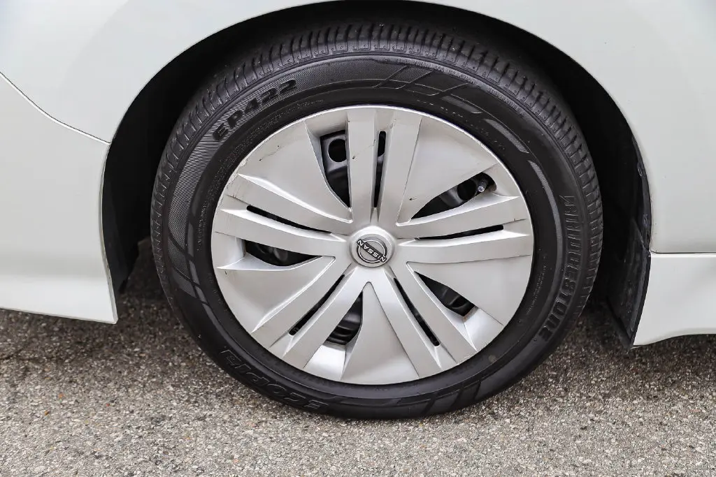 2023 Nissan LEAF - $14,698