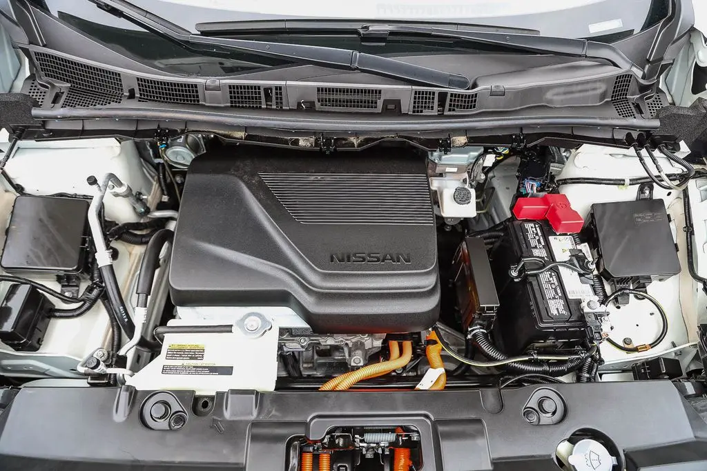 2023 Nissan LEAF - $14,698