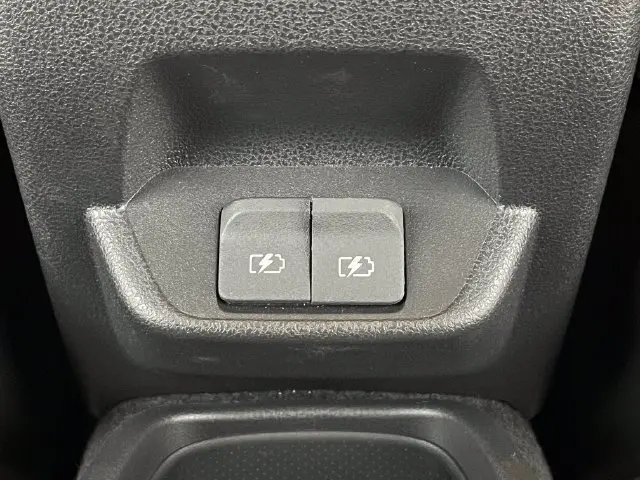 2025 Nissan LEAF - $14,996