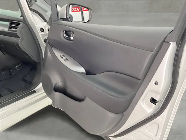 2025 Nissan LEAF - $14,996