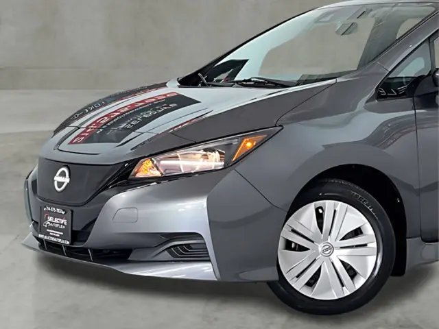 2025 Nissan LEAF - $14,996