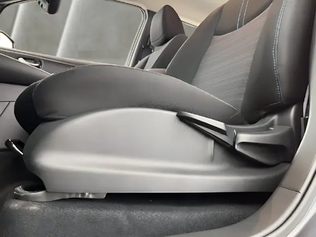 2025 Nissan LEAF - $14,996