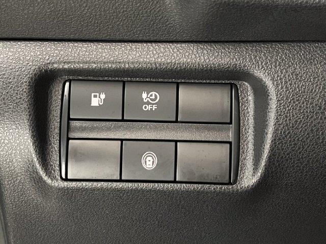 2025 Nissan LEAF - $14,996