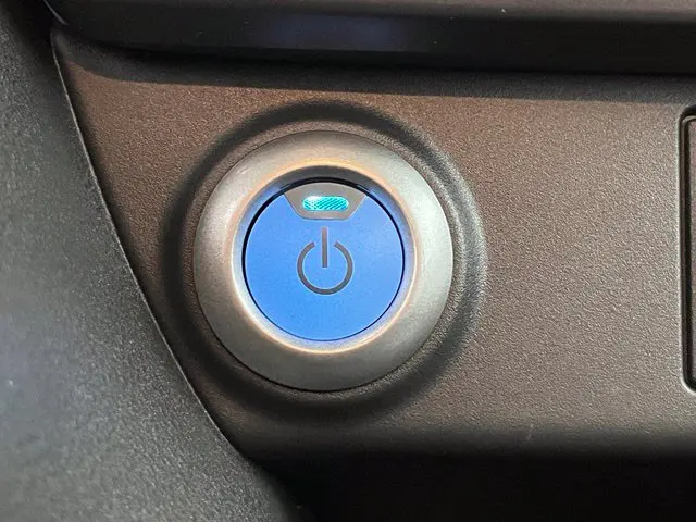2025 Nissan LEAF - $14,996