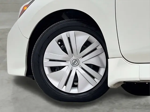 2025 Nissan LEAF - $14,996