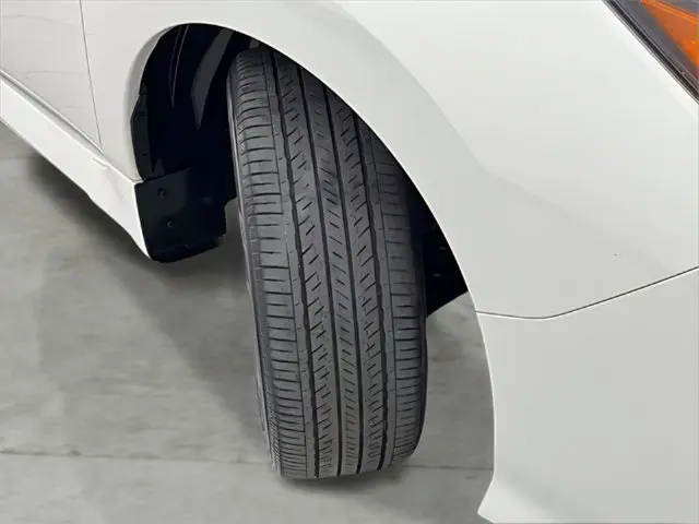 2025 Nissan LEAF - $14,996