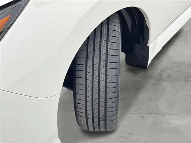 2025 Nissan LEAF - $14,996