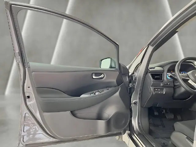 2025 Nissan LEAF - $14,996